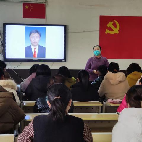 与爱同行   家校共育 一帮助学生适应初中生活