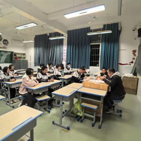2024-2025上学期期末动员会——八年1班、2班班级组活动