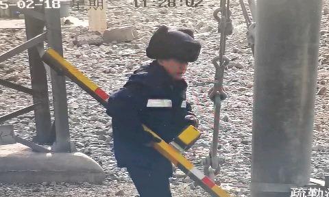 2025年3月份第一周现场作业警示教育视频片段