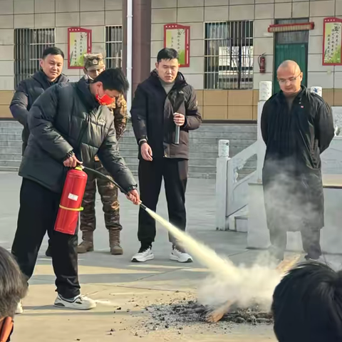 筑牢安全防线   护航校园平安 ‍——步昌初级中学开展消防安全、地震应急演练活动 ‍ ‍