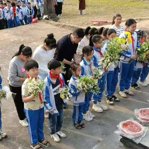 “缅怀革命先烈，弘扬民族精神”——沙埠镇望埠小学清明祭拜冯子材将军墓活动