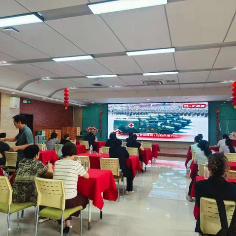 尉犁县支公司七八联动表彰暨九十联战启动会圆满举行