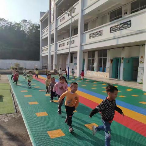 信丰县古陂镇太平小学附属幼儿园第十九周简报