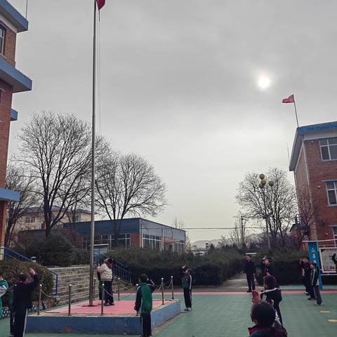 冯村小学小学第十三周工作简报（11.24-11.28）