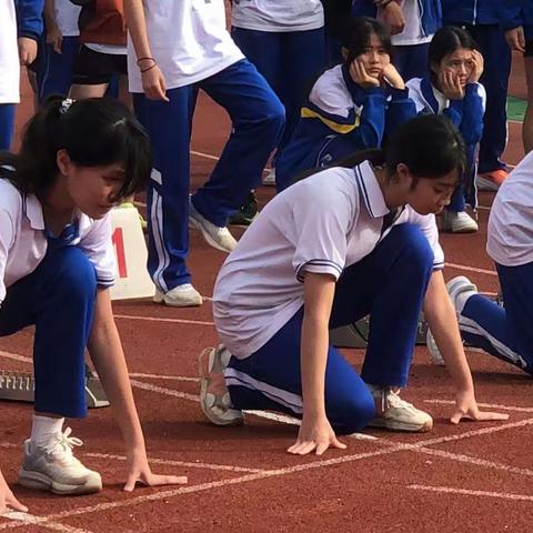 运动点燃激情，校园别样风采——海南省文昌市华侨中学高一（16）班运动会