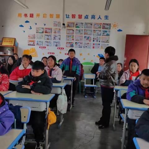 太平镇中心小学五一班召开“养成良好习惯 成就美好人生”主题班会课