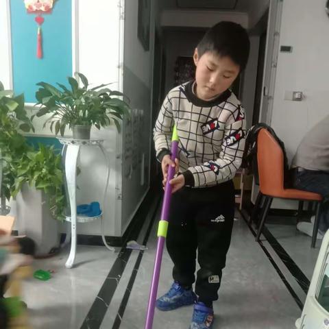 濮阳县第四实验小学二年级7班后文远