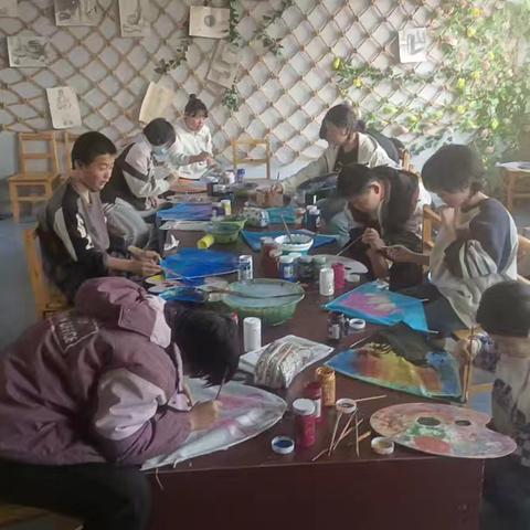 “以美育人，以美启智” 茶棚学区初级中学美术社团活动总结