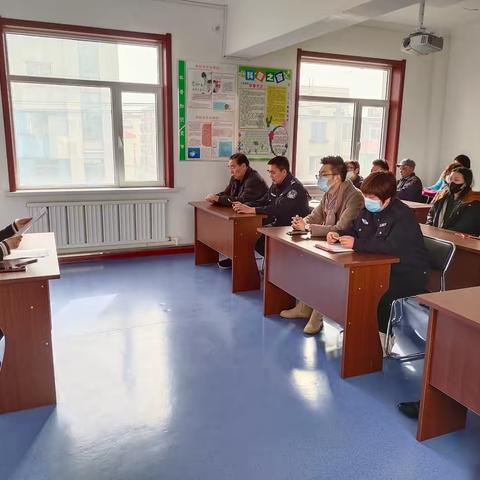 工人街道向阳园社区“聚力打好全面振兴新突破三年行动决胜之年决胜之战”党日活动