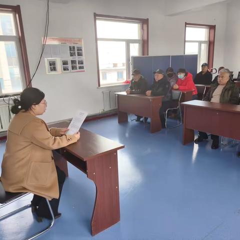 工人街道向阳园社区“深学八项规定，筑牢廉洁防线”党日活动