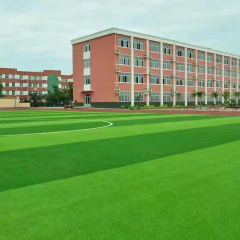 李阁镇中心中学开学致家长一封信