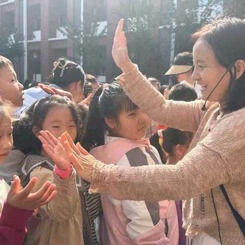 共建共治共享，同心健心安心-希望路小学世界精神卫生日活动