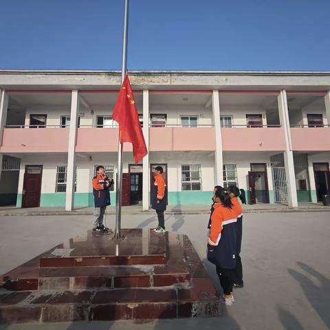 龙行龘龘启新篇，前程朤朤向未来——陈围孜村小学2024年春季学期开学典礼暨颁奖仪式