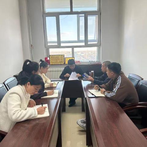 旗工商联学习贯彻《内蒙古自治区预算绩效管理条例》