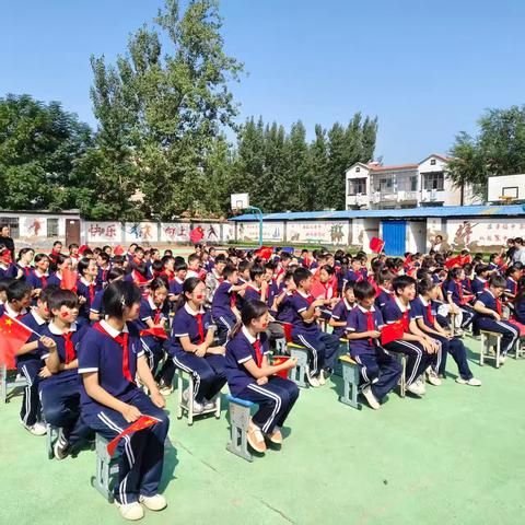 此生无悔入华夏，且看童心耀山河 —阳堌一中小学部国庆节主题活动