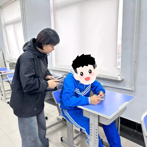 河北金水岸支行紧跟市、支行部署，全体员工持续攻坚“上甘岭”战役，做好“外拓➕主阵地”全覆盖。持续全力开展手机银行“上甘岭”战役营销工作。