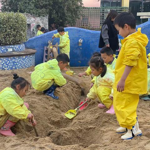 海宁市马桥街道桐溪幼儿园户外游戏