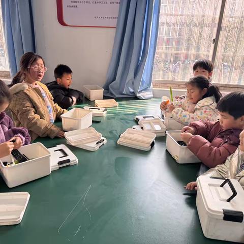 2025年西街小学乐高社团