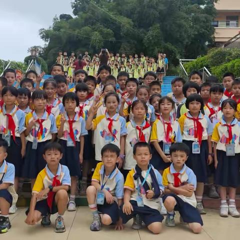 童心向党 艺彩飞扬 ——238班第八届校园文化艺术节精彩回顾