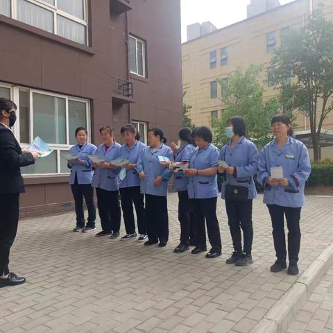 未央湖街道贾家滩社区4月份垃圾分类、三支队伍培训、入户宣传