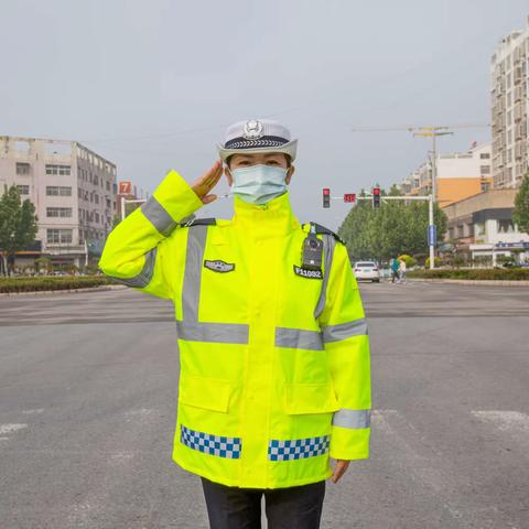 飒爽英姿   文峰摄影