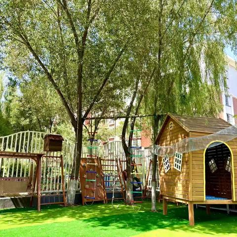 “你好，软式曲棍球”——大三班户外体育游戏活动纪实