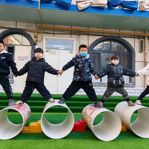 小滚筒， 大挑战——大三班户外体育游戏活动纪实