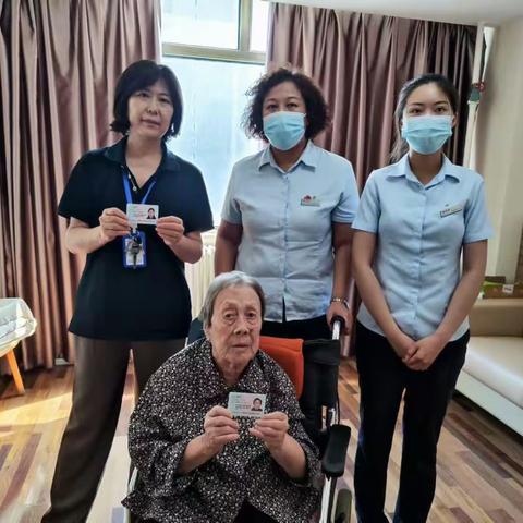 银行服务无小事 上门服务暖人心