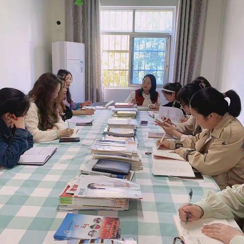 做孩子心灵的守护者——吉安县海尔希望小学班主任工作室开展“如何面对学生心理问题”分享会