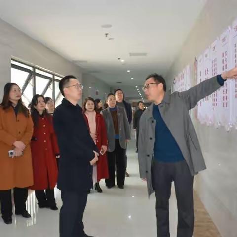 进修校：区委教育工委黄勇书记到教师进修学校调研