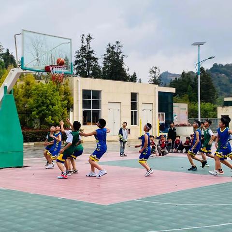 沐浴春光，迎“篮”而上—— 马关县马白镇中心学校第二届小学生篮球运动会