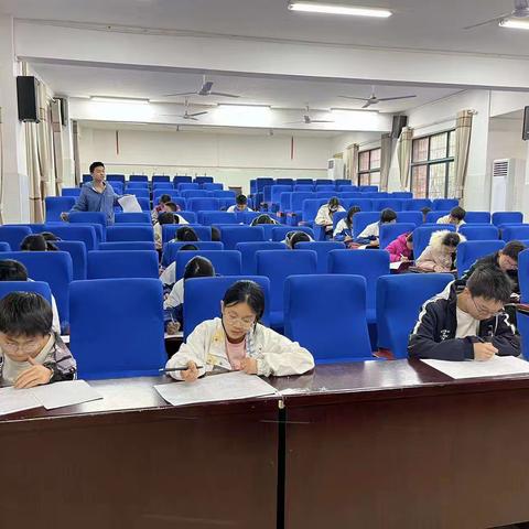 化学竞赛，通向未来——宁远县第二中学初三化学竞赛