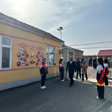 仁合学校家长会简报