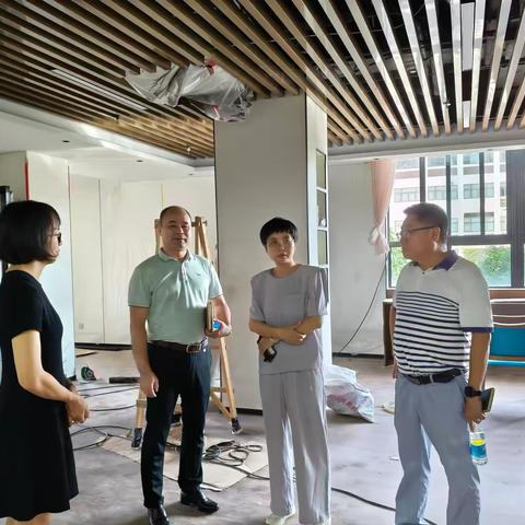 秀英区王颖副区长调研养老服务中心项目建设工作