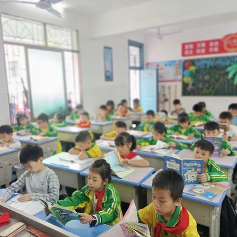 宜章县第二完全小学293班阅读教育活动阶段性小结