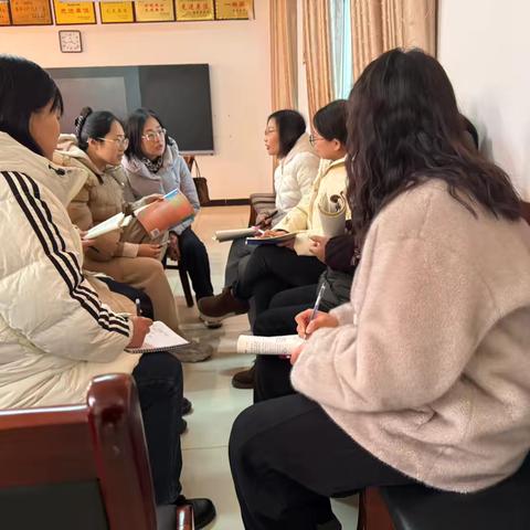 “语”时俱进，“研”以致远——初三语文组深入开展假期教学研讨！ ‍ ‍