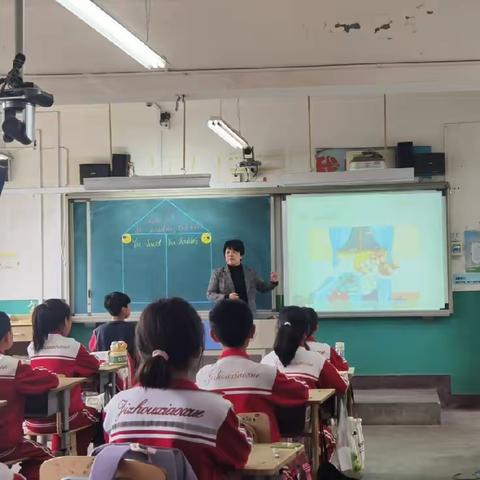 【教学篇】魅力课堂，“英”你精彩——仓前中小英语教研活动