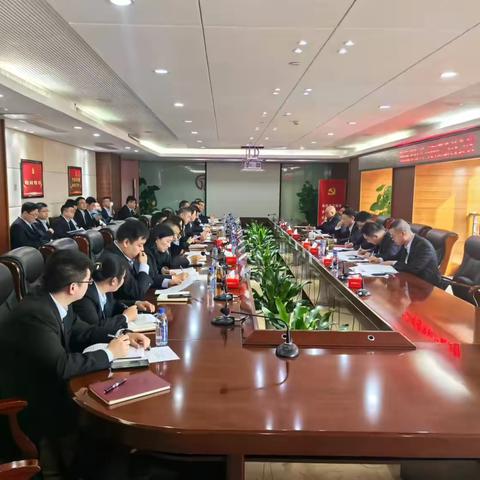 徽商银行铜陵分行召开11月对公资产储备投放专项会议暨公司授信会商会议