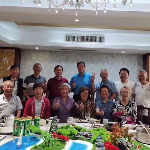 西江月.文友海南相聚