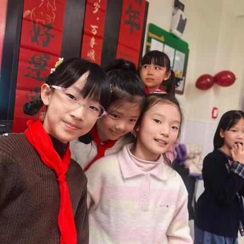 三年级二班元旦联欢纪实