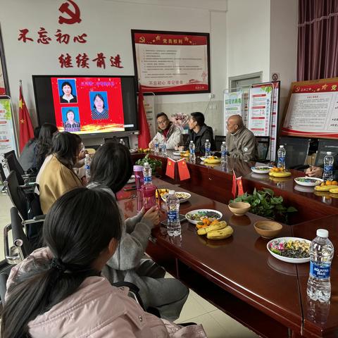 倾尽丹心育桃李，奉献韶华铸师魂——江川二中杨自芬老师光荣退休欢送会