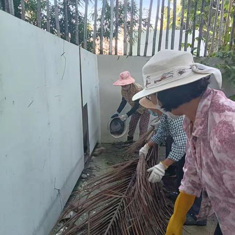 博后村联合包点单位项目中心开展“翻盆倒罐，防蚊灭蚊”爱国卫生运动