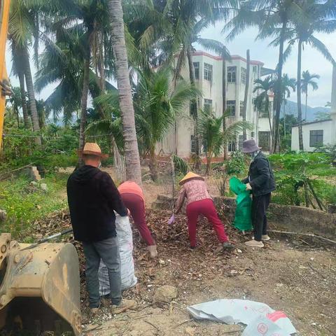 博后村开展周末大扫除