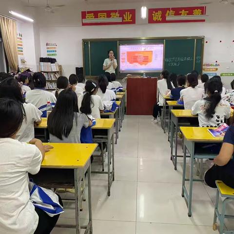 技能照亮前程劳模工匠领航