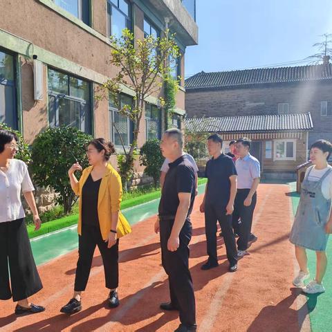 泉城路街道开展校园安全检查 筑牢大明湖幼儿园开学“安全墙”