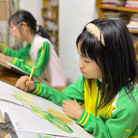 韵宁的绘画时光