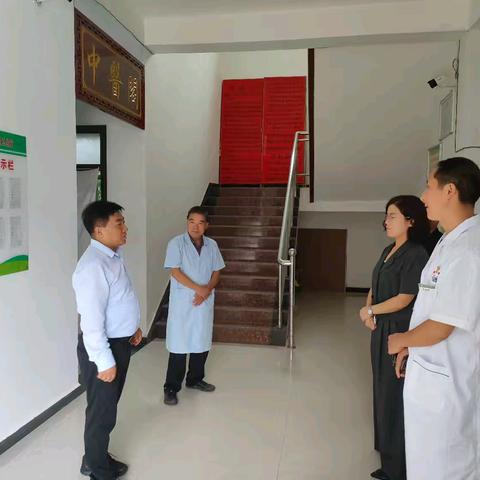 周至县卫生健康局主要领导督导调研中医阁项目建设