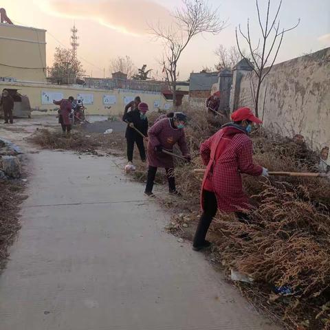 淇滨区大河涧乡：持续开展人居环境提升整治工作