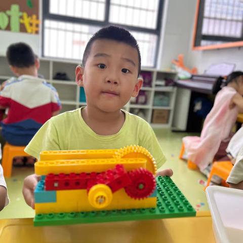 惠迪幼儿园进化者杯 ‍       中国创客机器人大赛 ‍