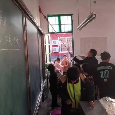 宋庄小学—校园大扫除，劳动促成长